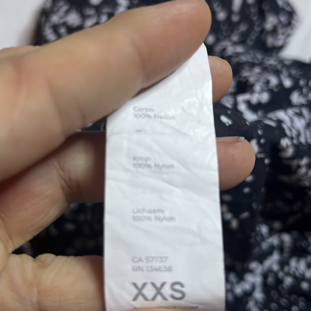 Fabletics Lightweight Jacket - Picture 12 of 12